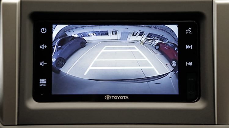 Visual Rear Camera Toyota Innova Innova | Toyota Santa Rosa